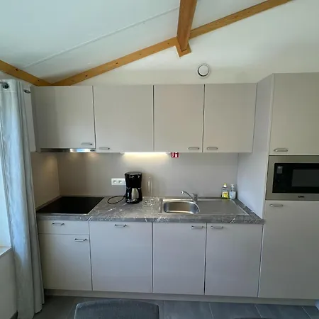 Near Sint-andre Beach, Cleaning Included Hébergement de vacances
