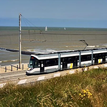 Near Sint-andre Beach, Cleaning Included * 코크시데